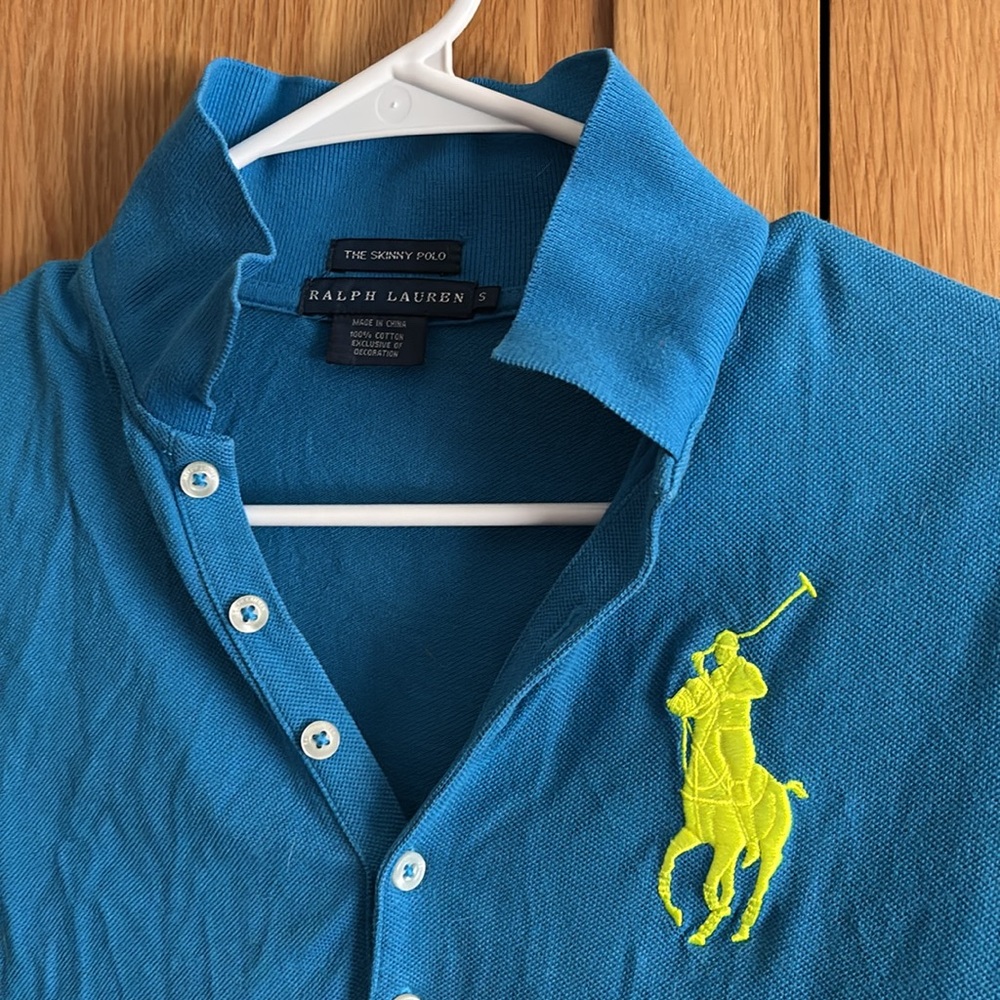 The Skinny Polo by Ralph Lauren - Picture 2 of 9